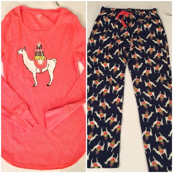 Old Navy Other - Old Navy Holiday festive Pajama Set, NWT